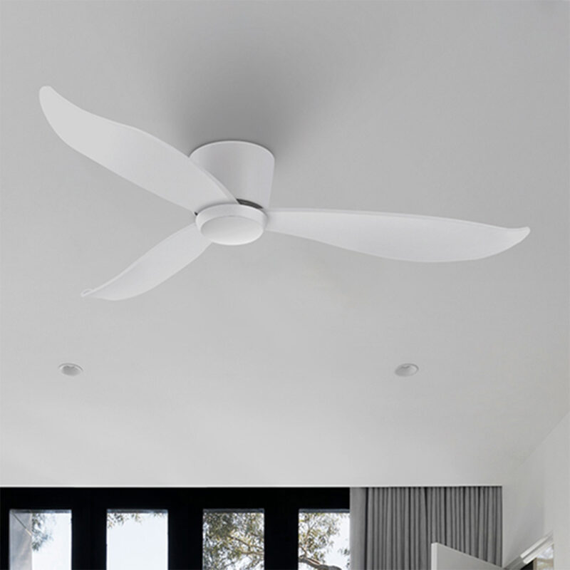 Claro Essentials Spirit with light Lifestyle Image Close